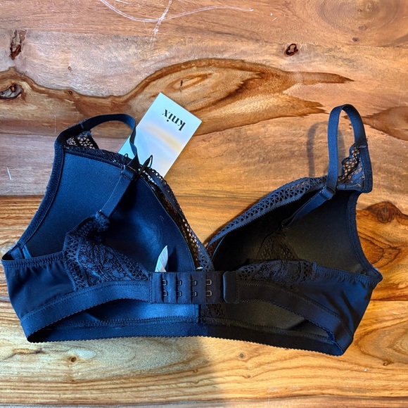 NWT Knix Lace Deep-V Bra - Picture 6 of 11